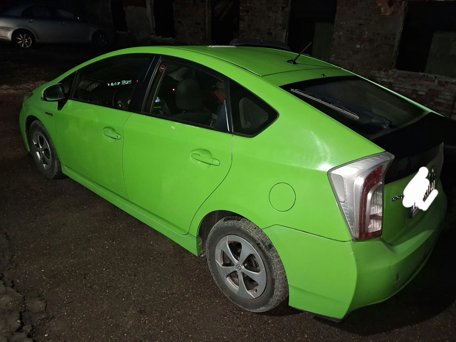 Toyota Prius | Mobile.bg � ����������� 2