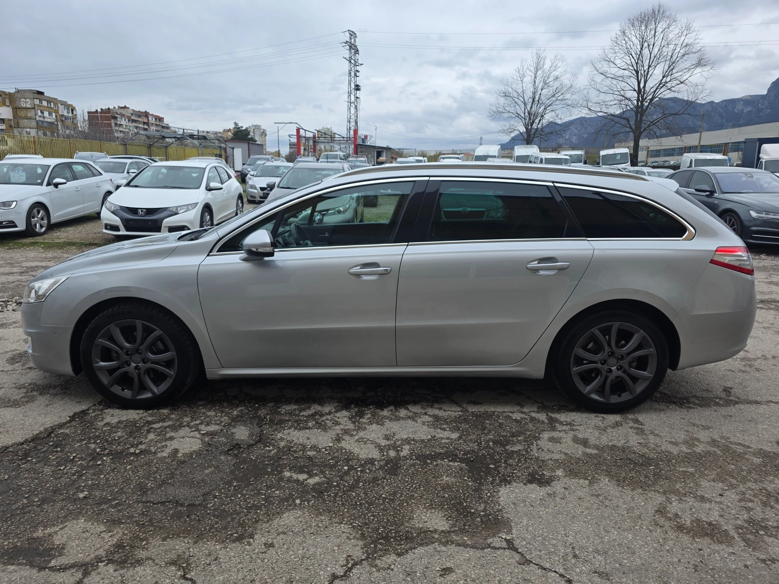 Peugeot 508 2.0HDI ITALY ПРОЖЕКЦИЯ NAVI, снимка 8 - Автомобили и джипове - 54033059