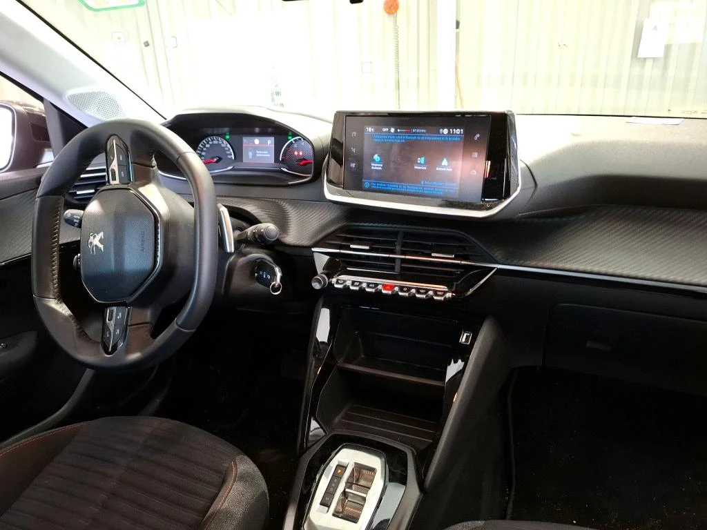 Peugeot 208 1.2i Active Pack, снимка 5 - Автомобили и джипове - 54081012