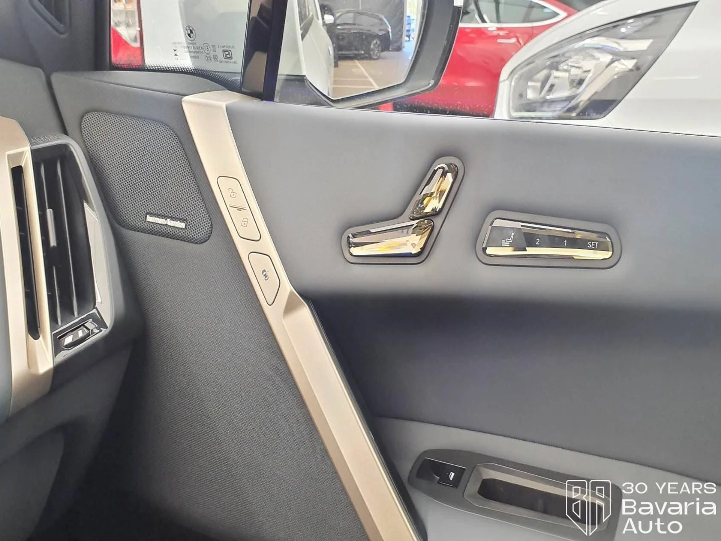 BMW iX 50 xDrive Sport, снимка 14 - Автомобили и джипове - 54345211