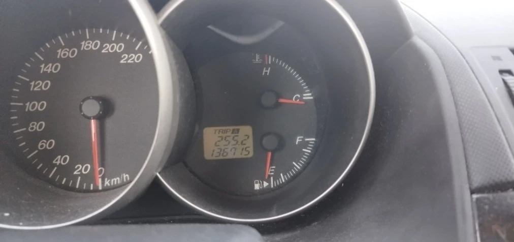 Mazda 3 1.6 Бензин, Верига! , снимка 5 - Автомобили и джипове - 54416463