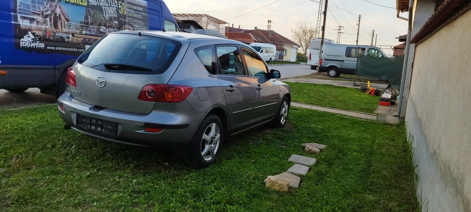 Mazda 3 1.6 Бензин, Верига! , снимка 4 - Автомобили и джипове - 54416463