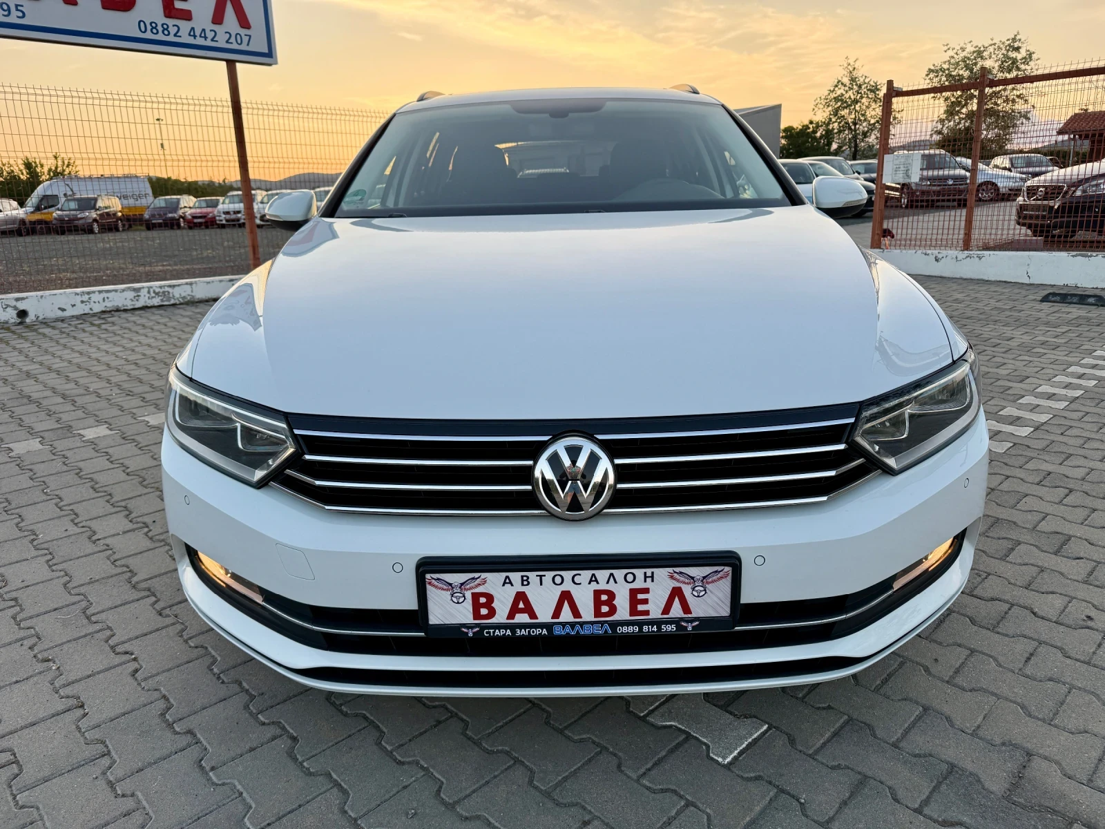 VW Passat * 2.0TDI* 150HP* DSG* ACC* PANO* EU6* , снимка 2 - Автомобили и джипове - 54606909