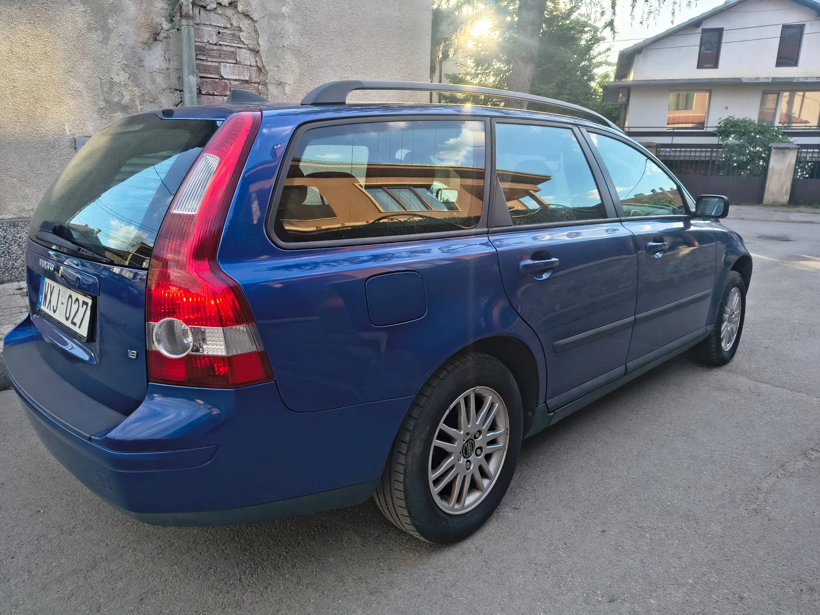 Volvo V50 1.8i, снимка 3 - Автомобили и джипове - 54704078