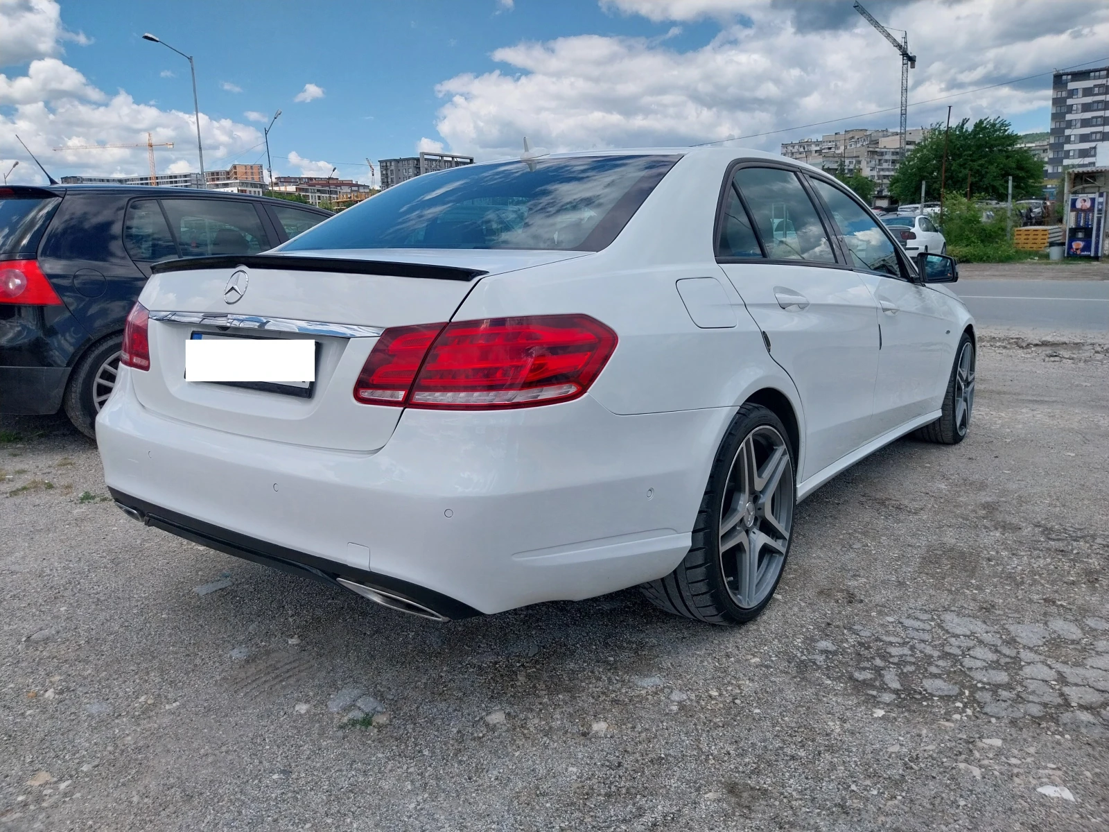 Mercedes-Benz E 350 Bluetec/4-Matic, снимка 6 - Автомобили и джипове - 54718240