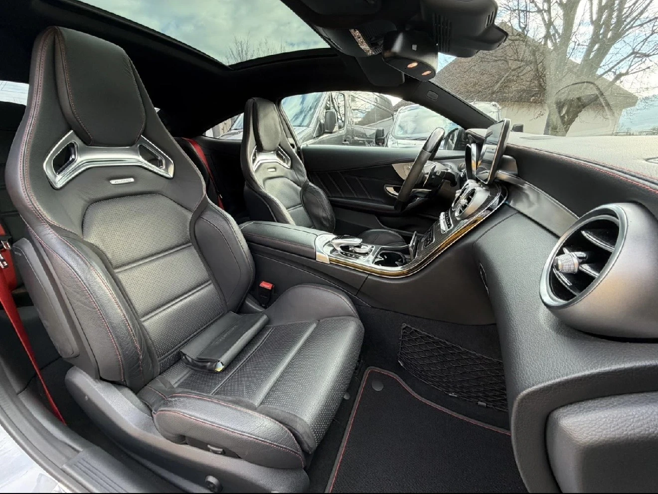 Mercedes-Benz C 43 AMG 4MATIC* 9GTRONIC* SPORTSITZE* BURMESTER* , снимка 12 - Автомобили и джипове - 54721485