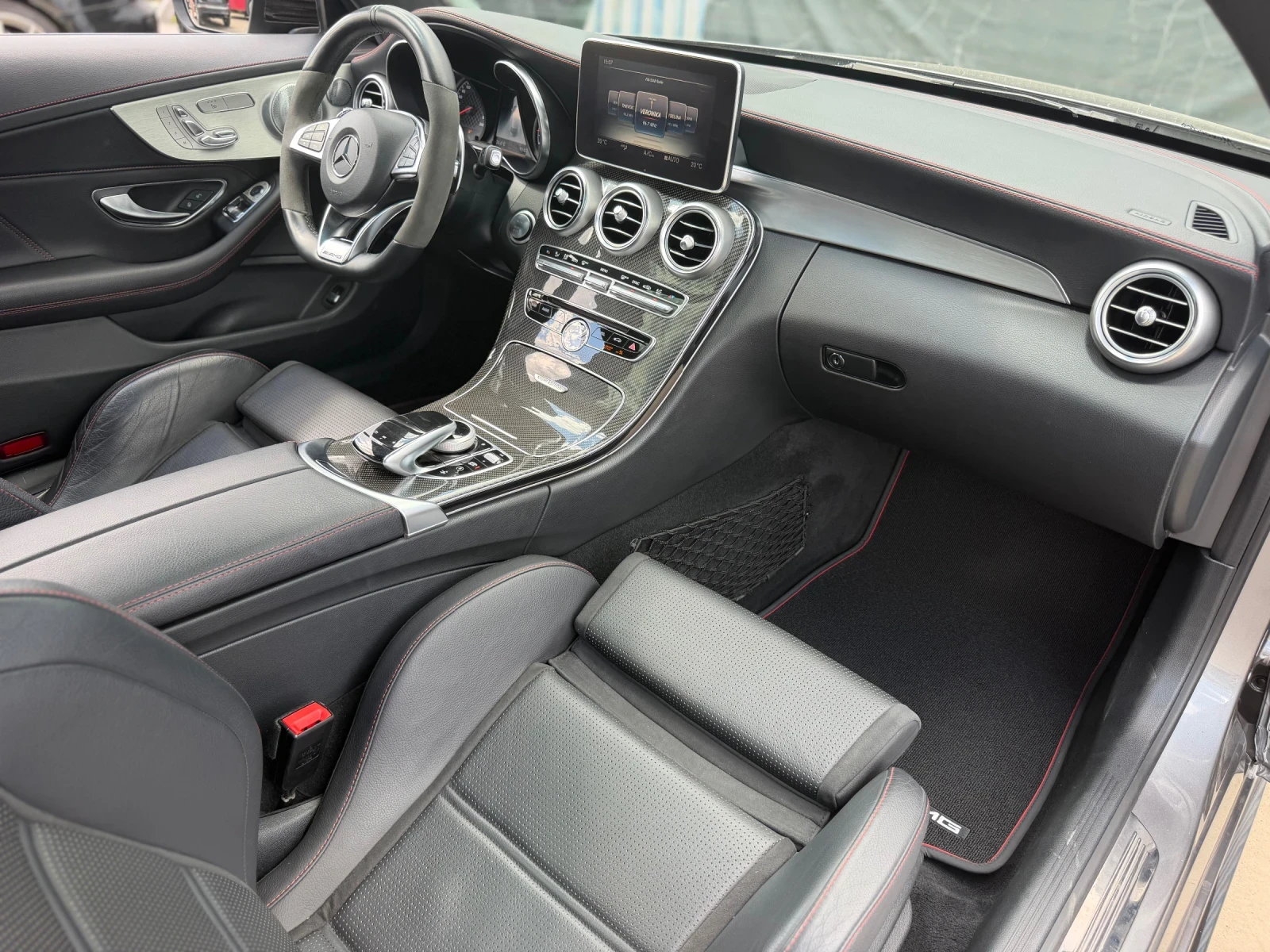 Mercedes-Benz C 43 AMG 4MATIC* 9GTRONIC* SPORTSITZE* BURMESTER* , снимка 10 - Автомобили и джипове - 54721485