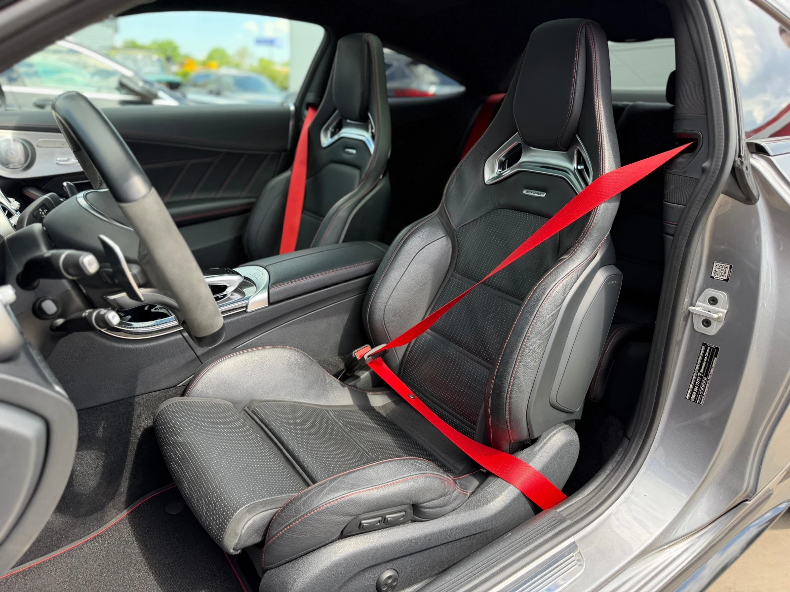 Mercedes-Benz C 43 AMG 4MATIC* 9GTRONIC* SPORTSITZE* BURMESTER* , снимка 11 - Автомобили и джипове - 54721485