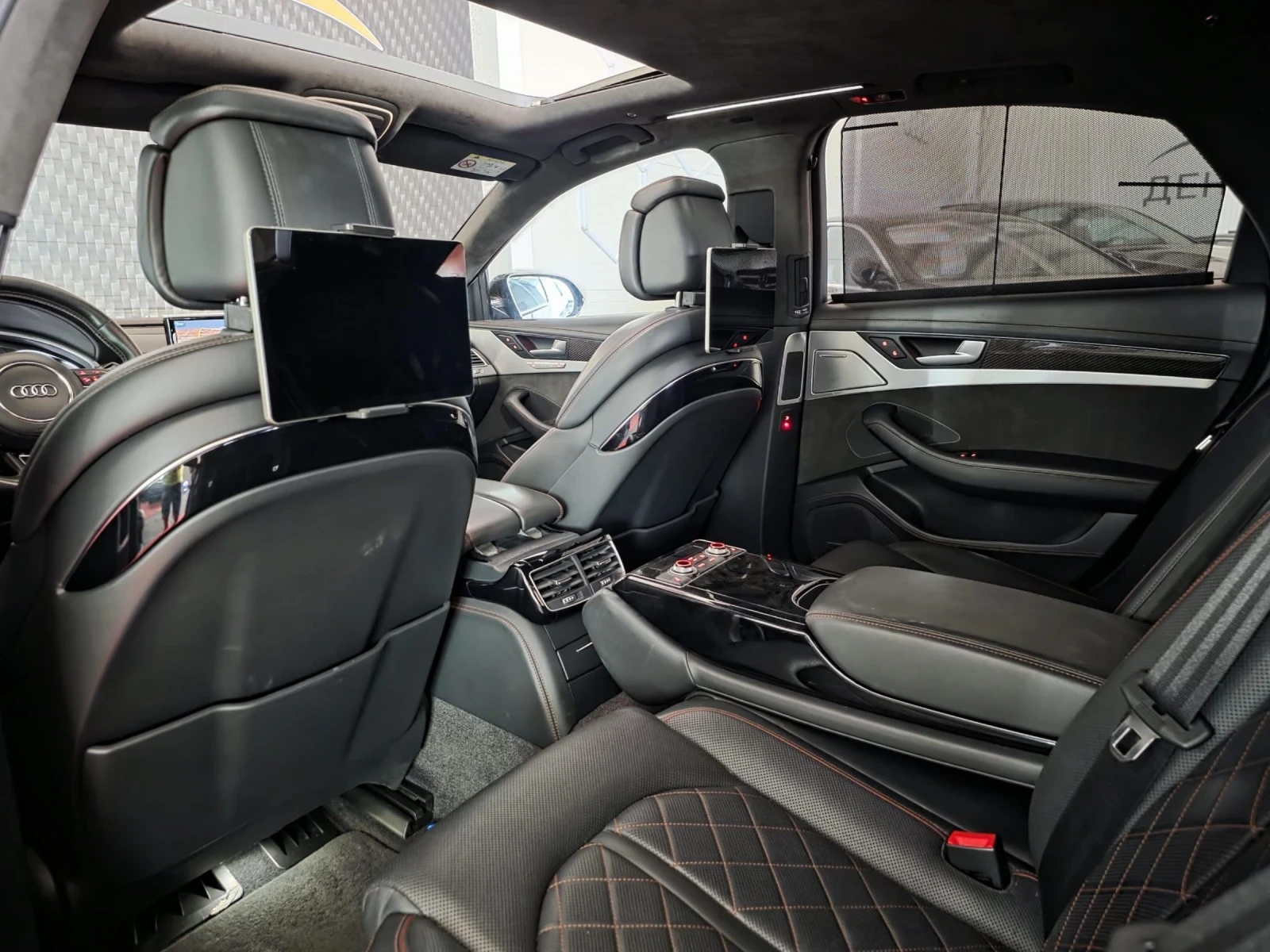 Audi S8 Audi S8 Plus Exclusive   TOP оборудване | Ceramix , снимка 14 - Автомобили и джипове - 54795814