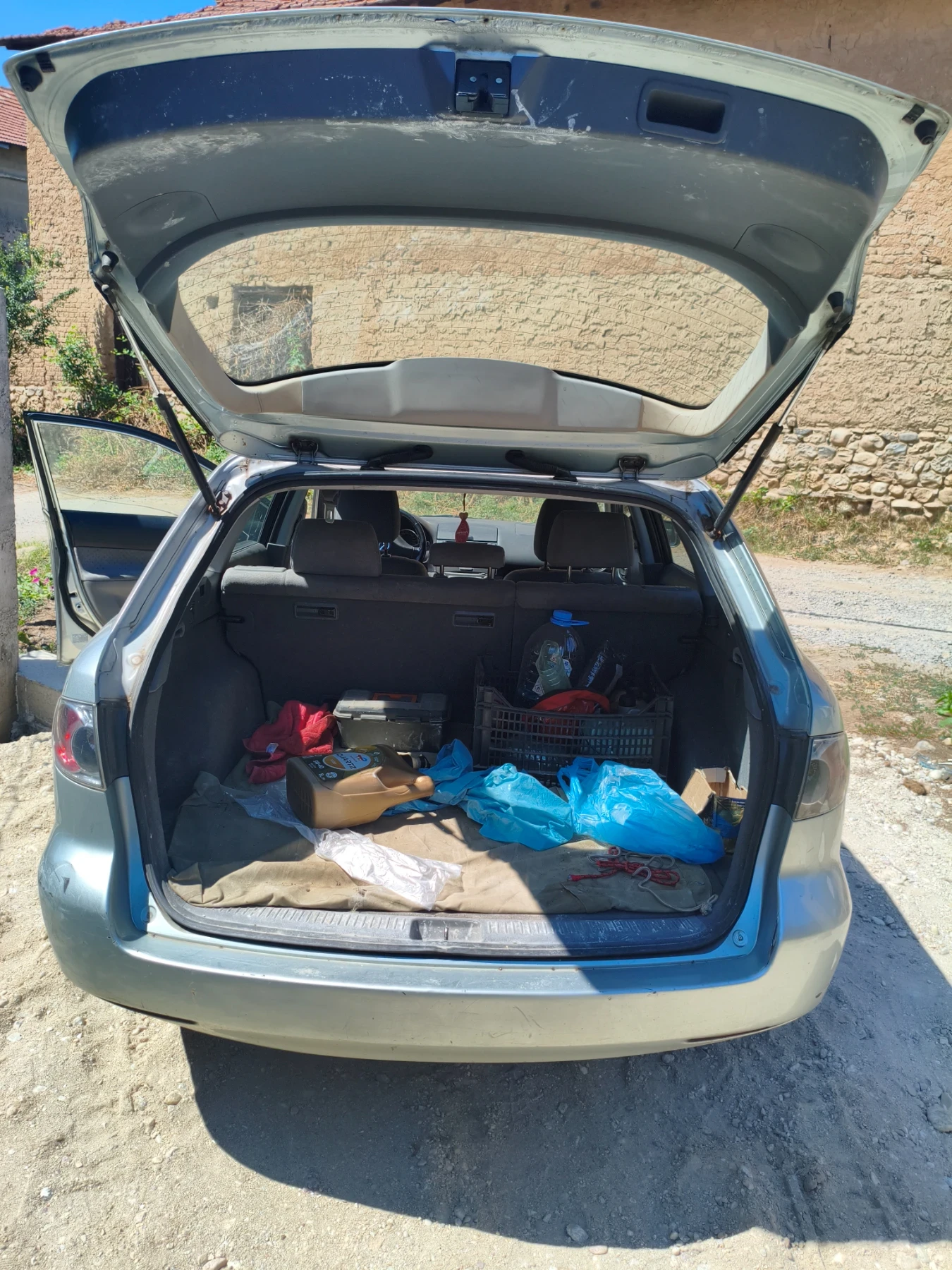Mazda 6 Комби , снимка 11 - Автомобили и джипове - 55680817