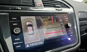 VW Tiguan 2.0TDI Prestige* Sunroof* NAVI* Подгрев* HEAD UP* , снимка 12