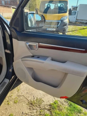 Hyundai Santa fe 2.2 CRDI 4WD 7 МЕСТА, снимка 7