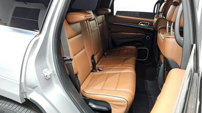 Jeep Grand cherokee 3.6 SUMMIT WK2 autogeorge.com, снимка 11 - Автомобили и джипове - 52799927