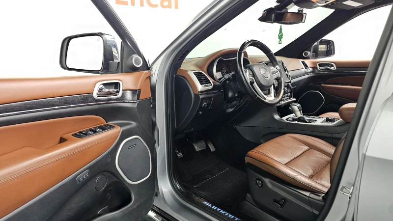 Jeep Grand cherokee 3.6 SUMMIT WK2 autogeorge.com, снимка 10 - Автомобили и джипове - 52799927