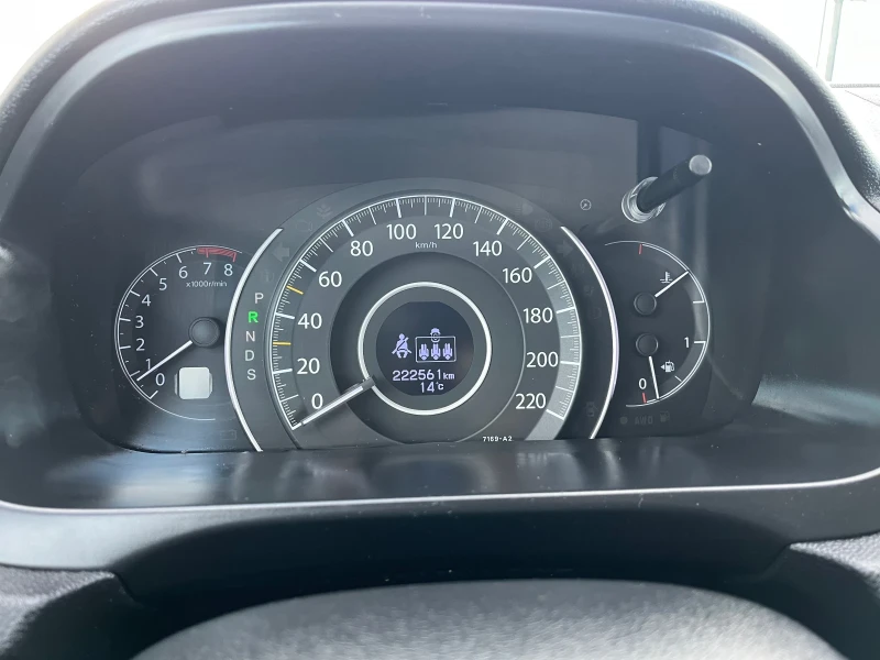 Honda Cr-v 2.0 бензин Автомат Реални км!!! 4х4, снимка 2 - Автомобили и джипове - 53384445