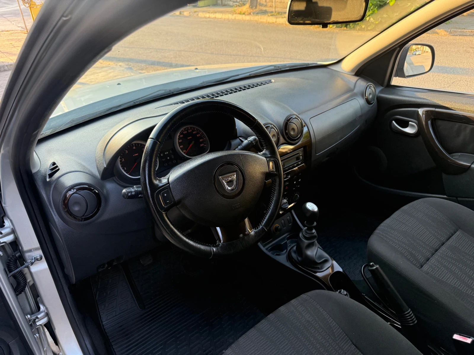 Dacia Duster УНИКАТ - изображение 9