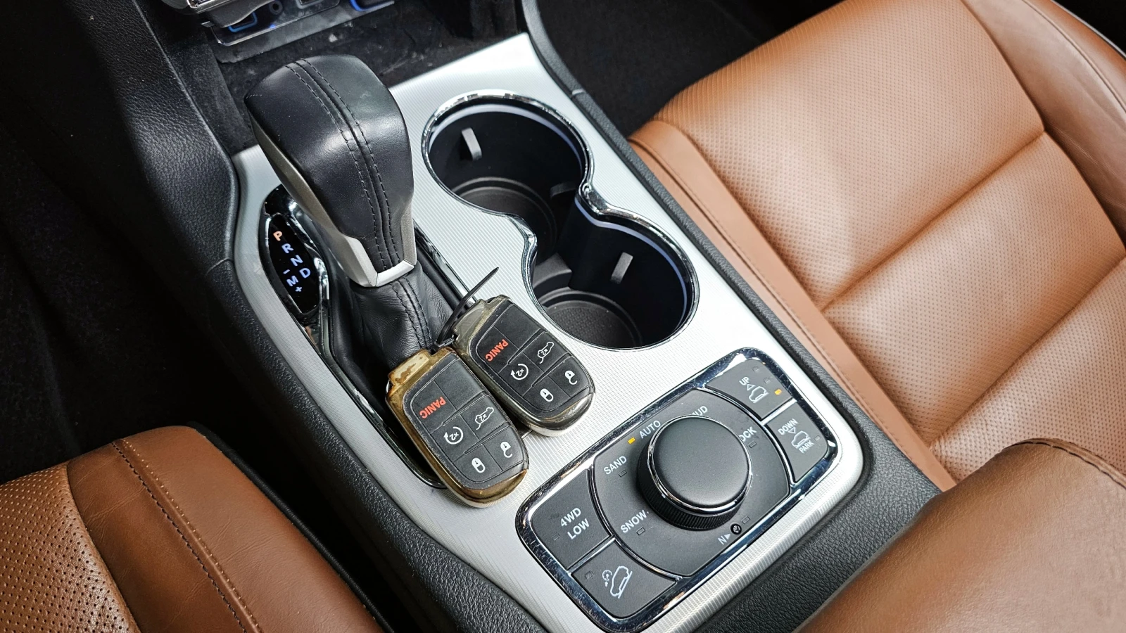 Jeep Grand cherokee 3.6 SUMMIT WK2 autogeorge.com - изображение 8