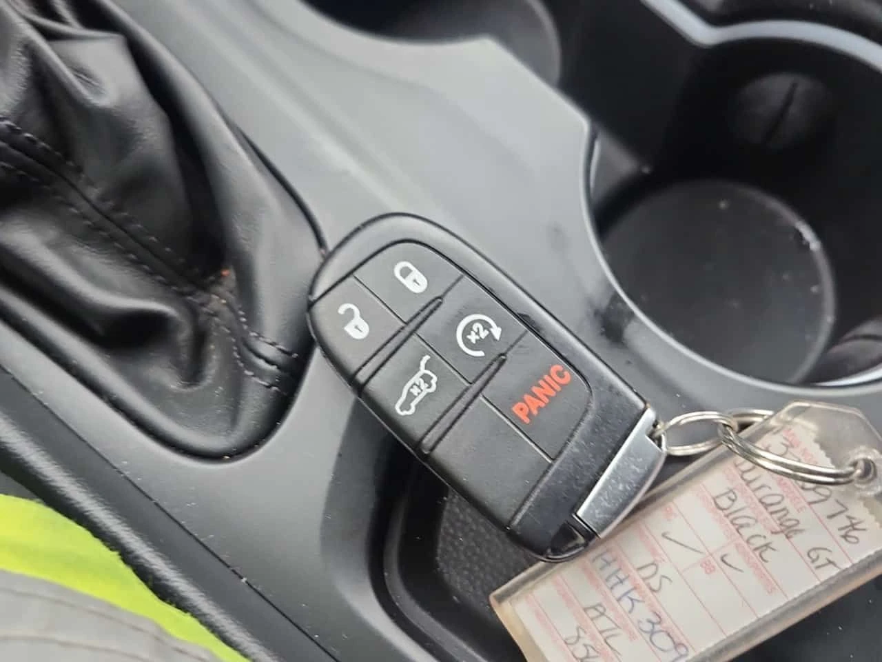 Dodge Durango GT Plus AWD * ПОДГРЕВИ * CARFAX - изображение 8