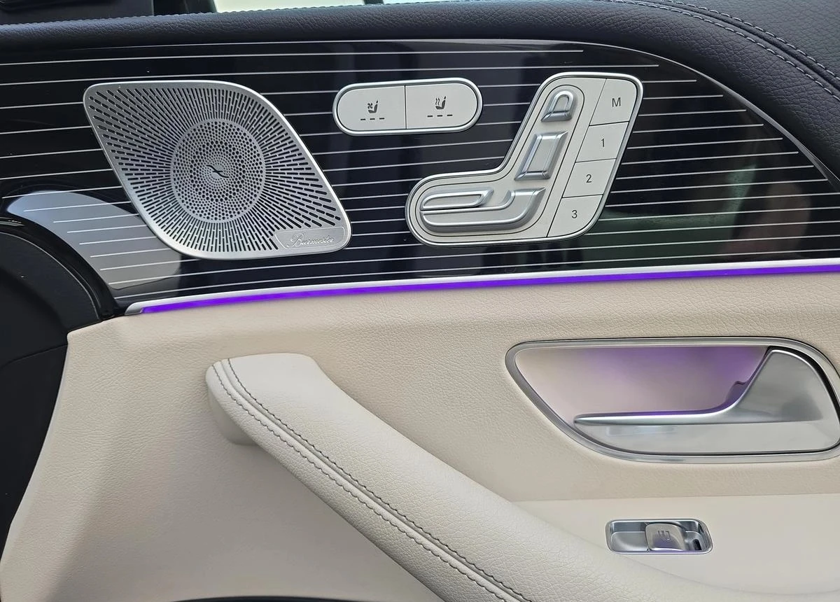 Mercedes-Benz GLE 400 e 4MATIC AMG-Line, снимка 8 - Автомобили и джипове - 53718217