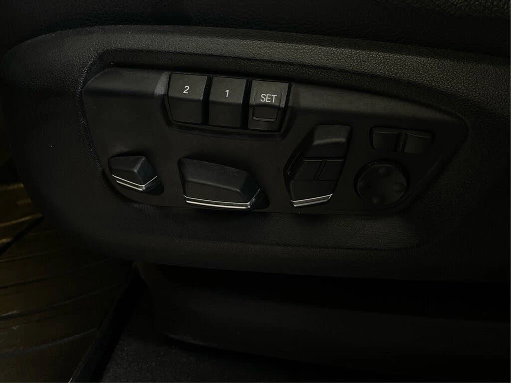 BMW X6 xDrive35i AWD* АвтоКредит* (Цена до БГ) , снимка 9 - Автомобили и джипове - 53844563