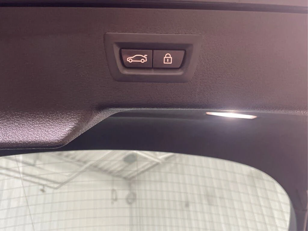 BMW X6 xDrive35i AWD* АвтоКредит* (Цена до БГ) , снимка 11 - Автомобили и джипове - 53844563