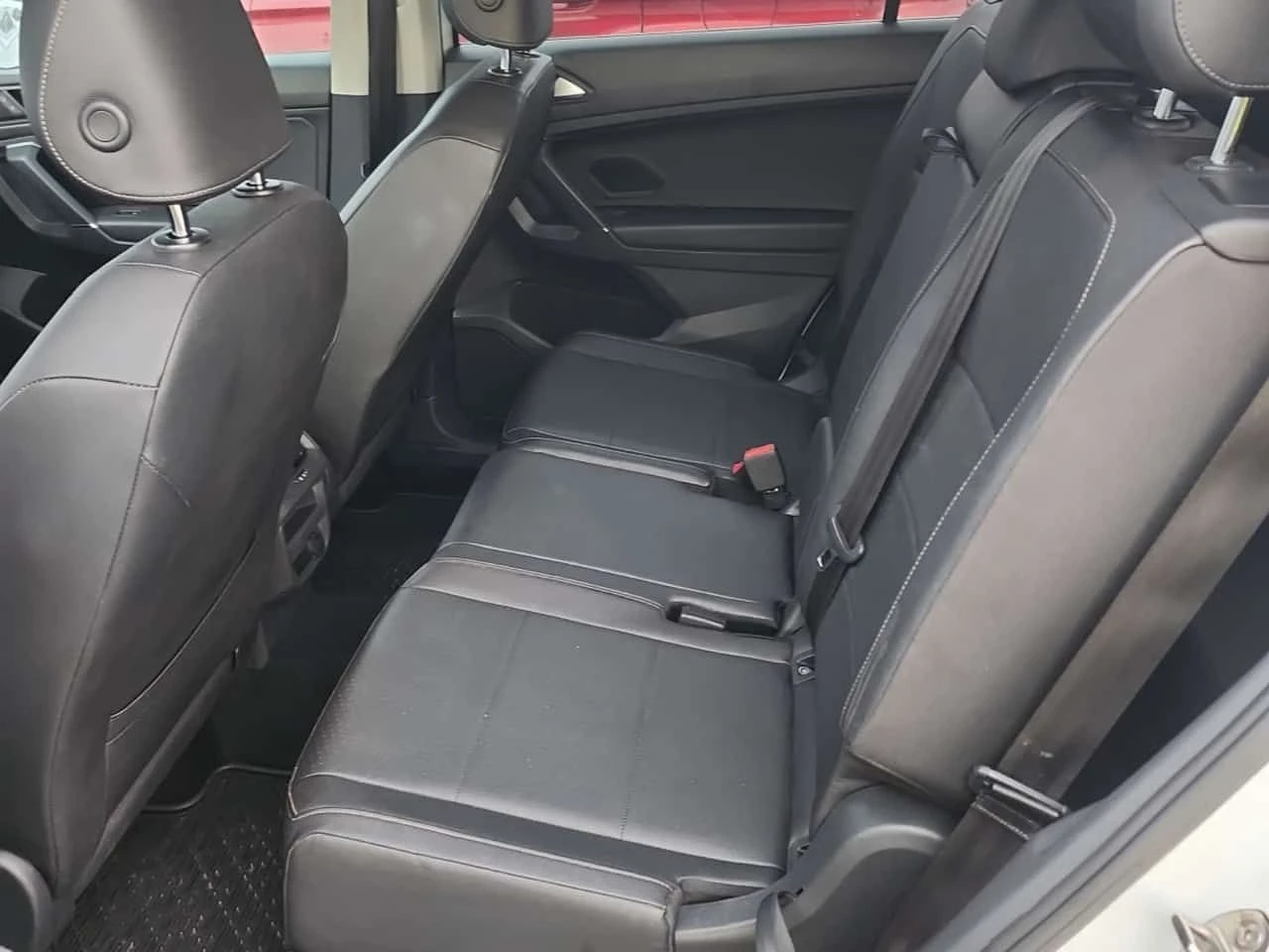 VW Tiguan * COMFORTLINE * CARFAX * ПОДГРЕВИ * , снимка 11 - Автомобили и джипове - 53940353