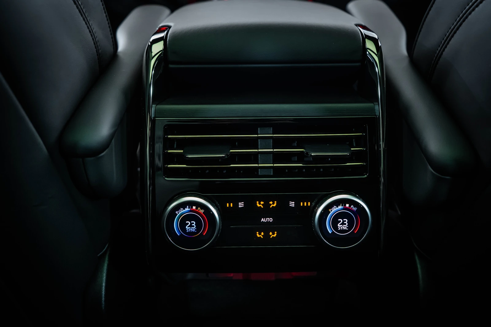 Land Rover Range Rover Sport AUTOBIOGRAPHY Pano* Meridinan, снимка 15 - Автомобили и джипове - 54462824