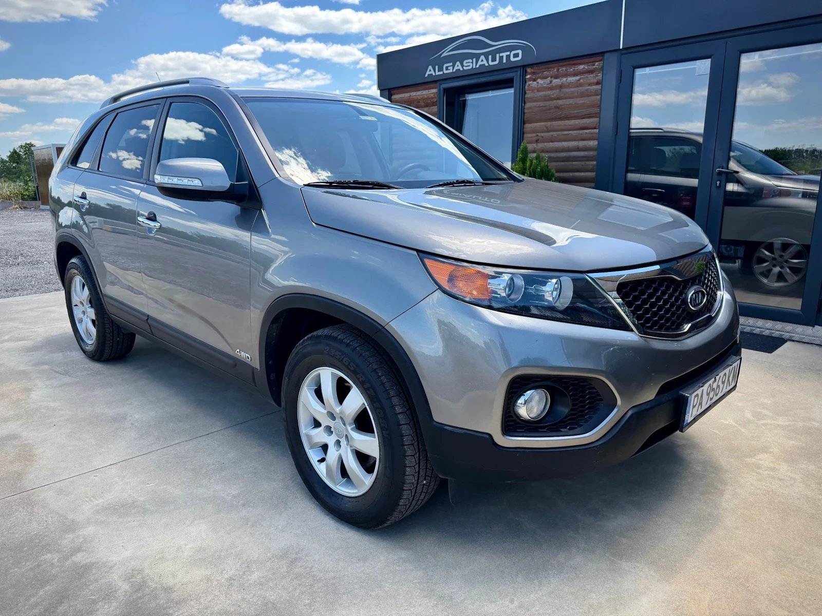 Kia Sorento, снимка 6 - Автомобили и джипове - 54717246