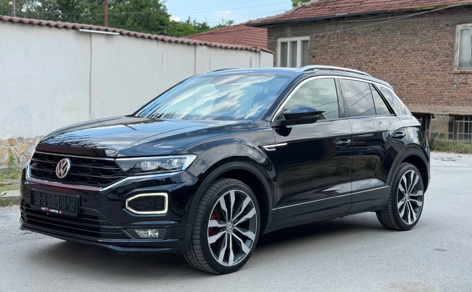 VW T-Roc 2.0 TSI R-LINE 4 MOTION Внос Швейцария, снимка 2 - Автомобили и джипове - 54997175