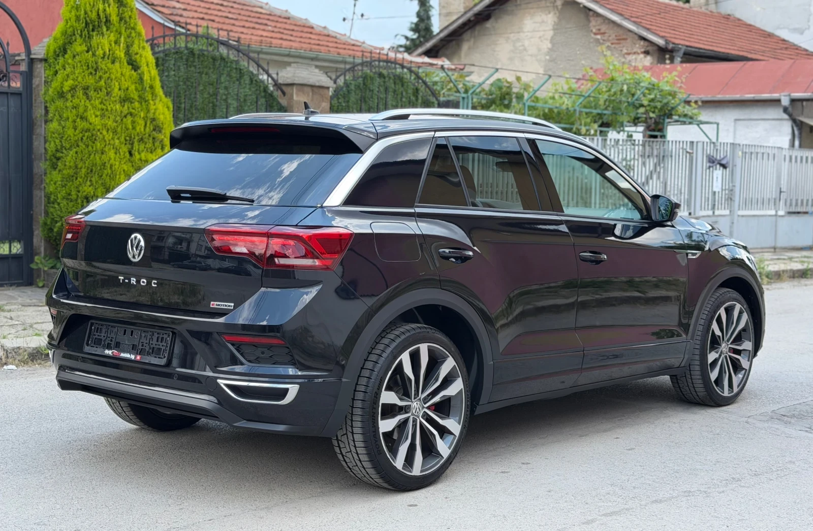 VW T-Roc 2.0 TSI R-LINE 4 MOTION Внос Швейцария, снимка 6 - Автомобили и джипове - 54997175
