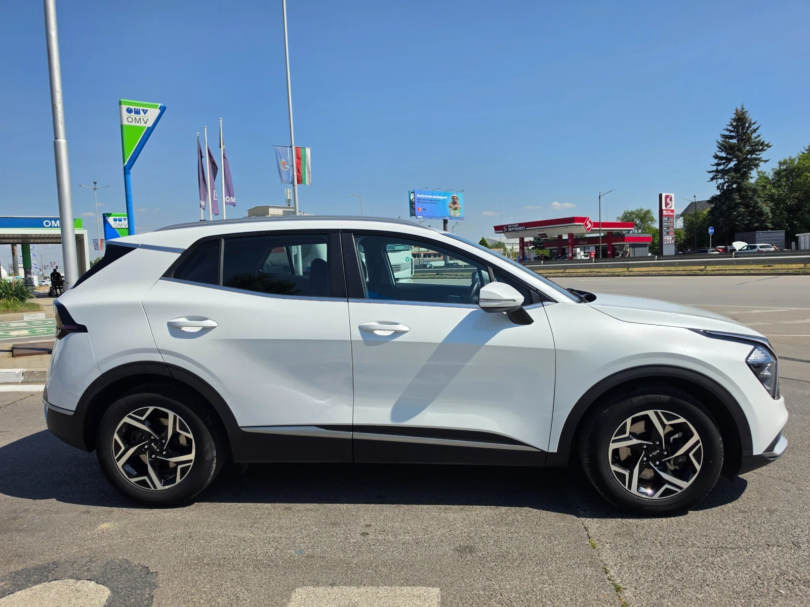 Kia Sportage MHEV HYBRID EURO 6D, снимка 4 - Автомобили и джипове - 55544418
