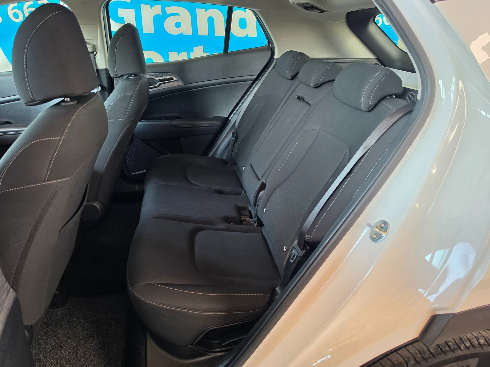 Kia Sportage MHEV HYBRID EURO 6D, снимка 12 - Автомобили и джипове - 55544418