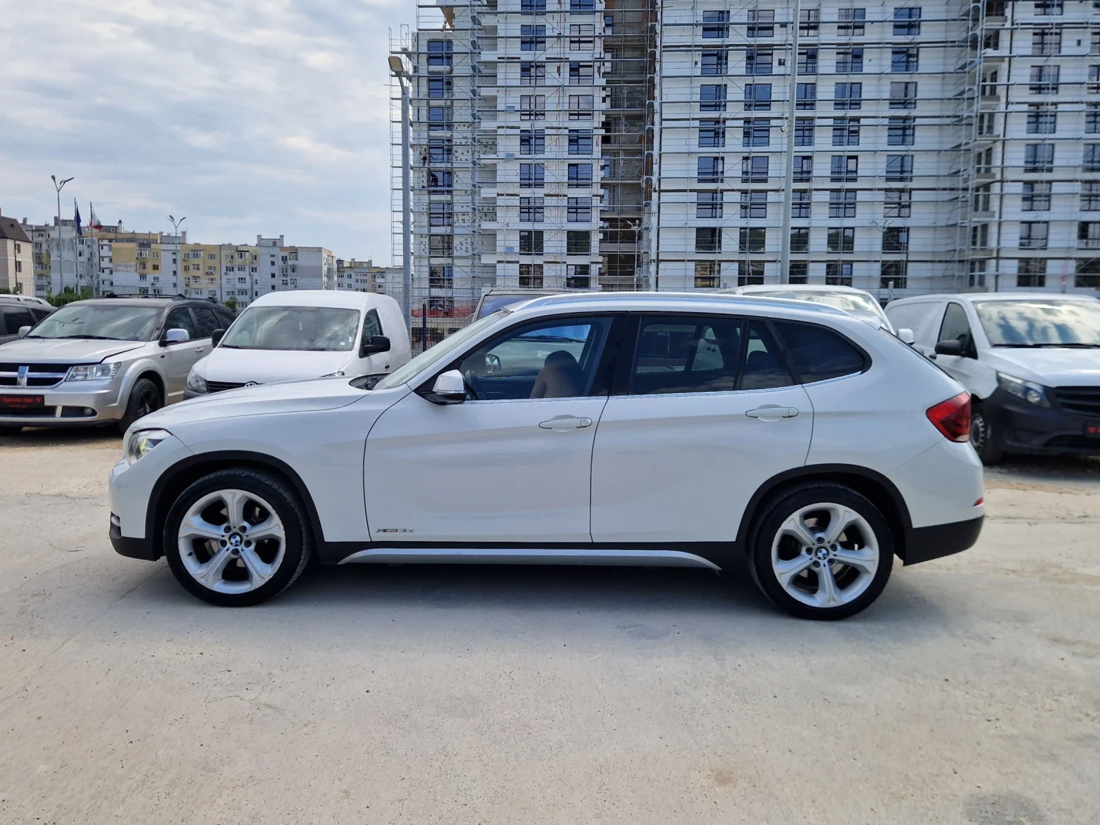BMW X1 Х-Line / X-drive / Регистриран / Лизинг / Бартер , снимка 5 - Автомобили и джипове - 55704479