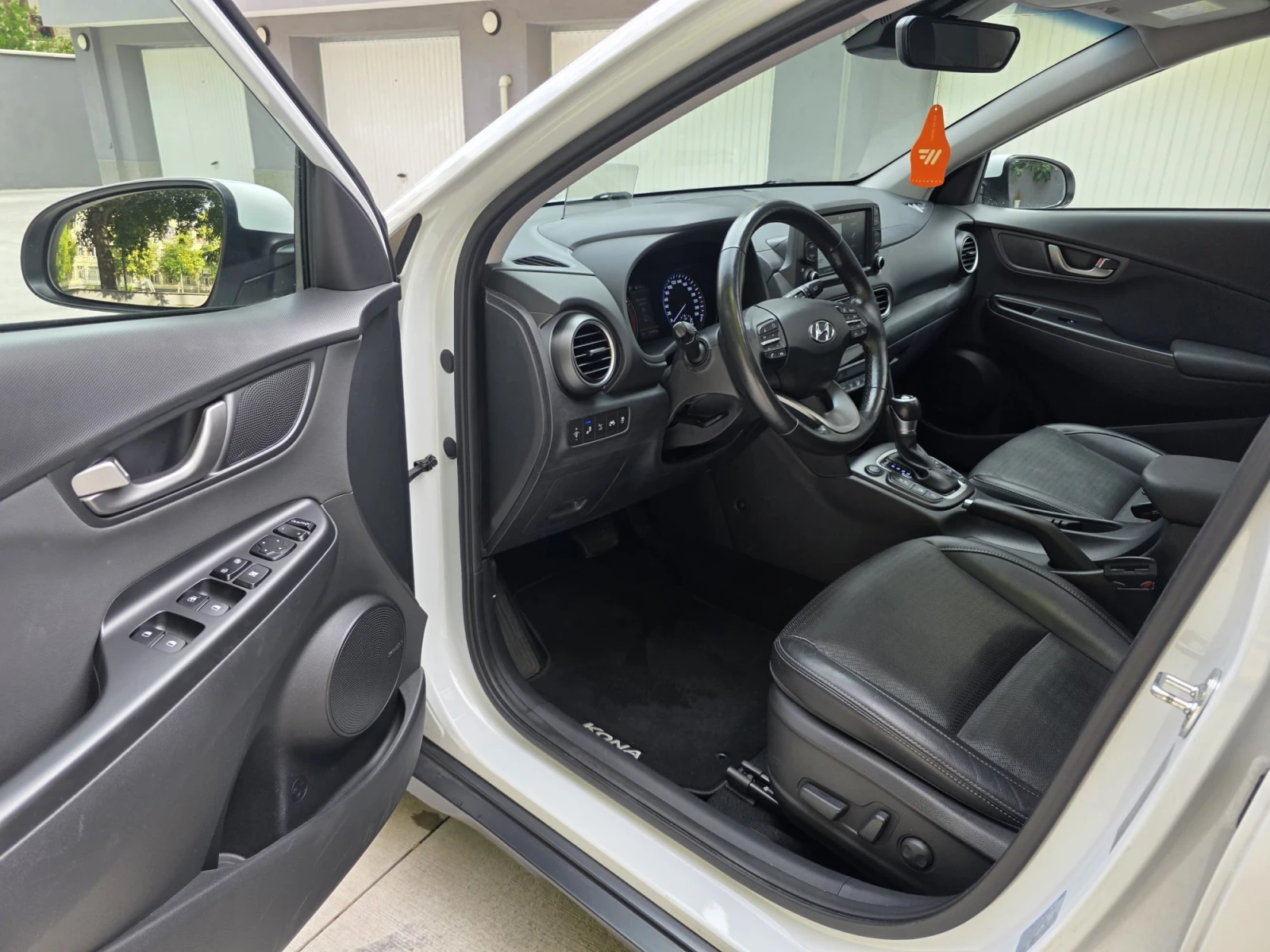 Hyundai Kona 1.6T-GDI* 4×4* SWISS EDITION* FULL* , снимка 9 - Автомобили и джипове - 56040250