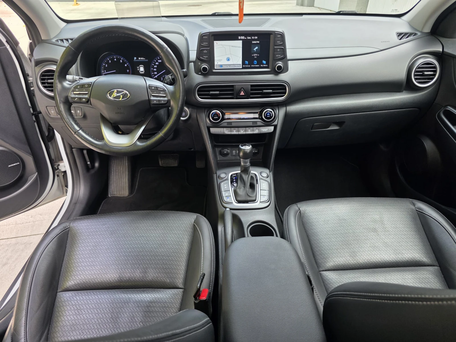 Hyundai Kona 1.6T-GDI* 4×4* SWISS EDITION* FULL* , снимка 8 - Автомобили и джипове - 56040250