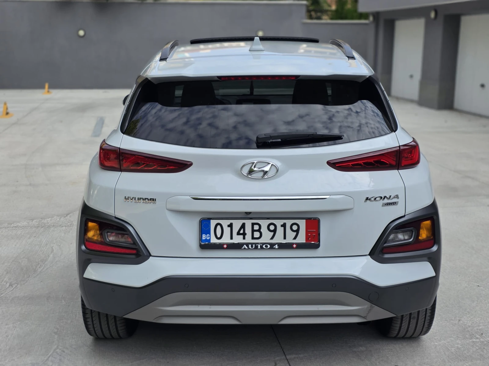 Hyundai Kona 1.6T-GDI* 4×4* SWISS EDITION* FULL* , снимка 5 - Автомобили и джипове - 56040250