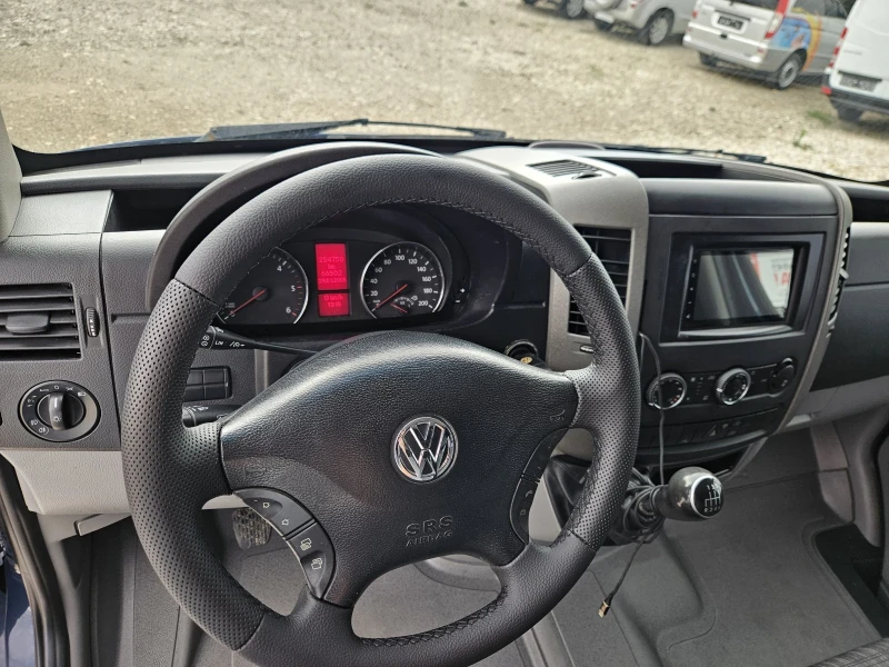 VW Crafter 2.0 TDI, 6 местен, климатик, снимка 10 - Бусове и автобуси - 47303791