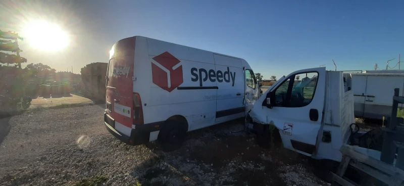 Renault Master 2.3 dci, снимка 4 - Бусове и автобуси - 51912546