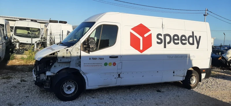 Renault Master 2.3 dci, снимка 2 - Бусове и автобуси - 51912546