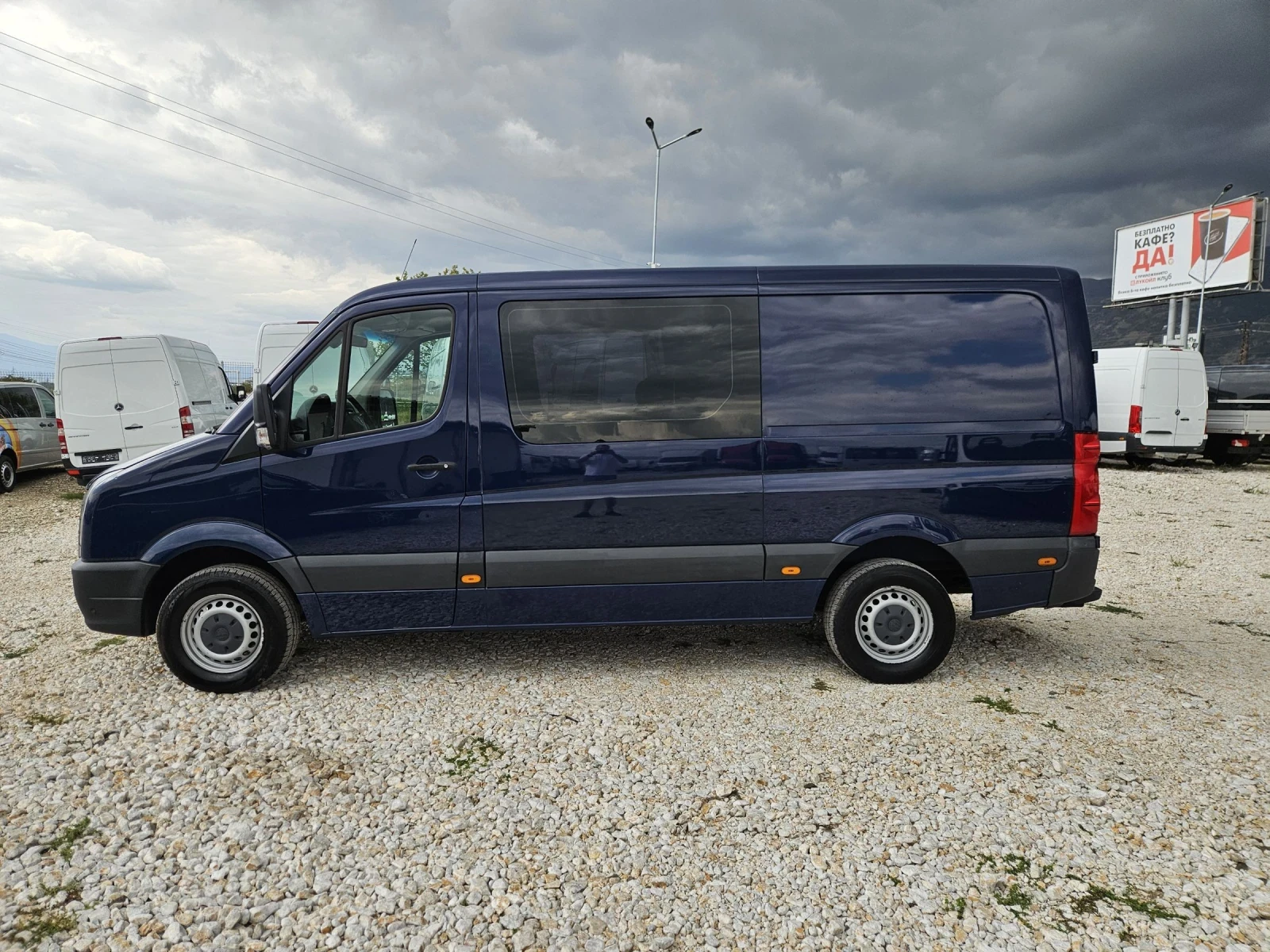 VW Crafter 2.0 TDI, 6 местен, климатик - изображение 2