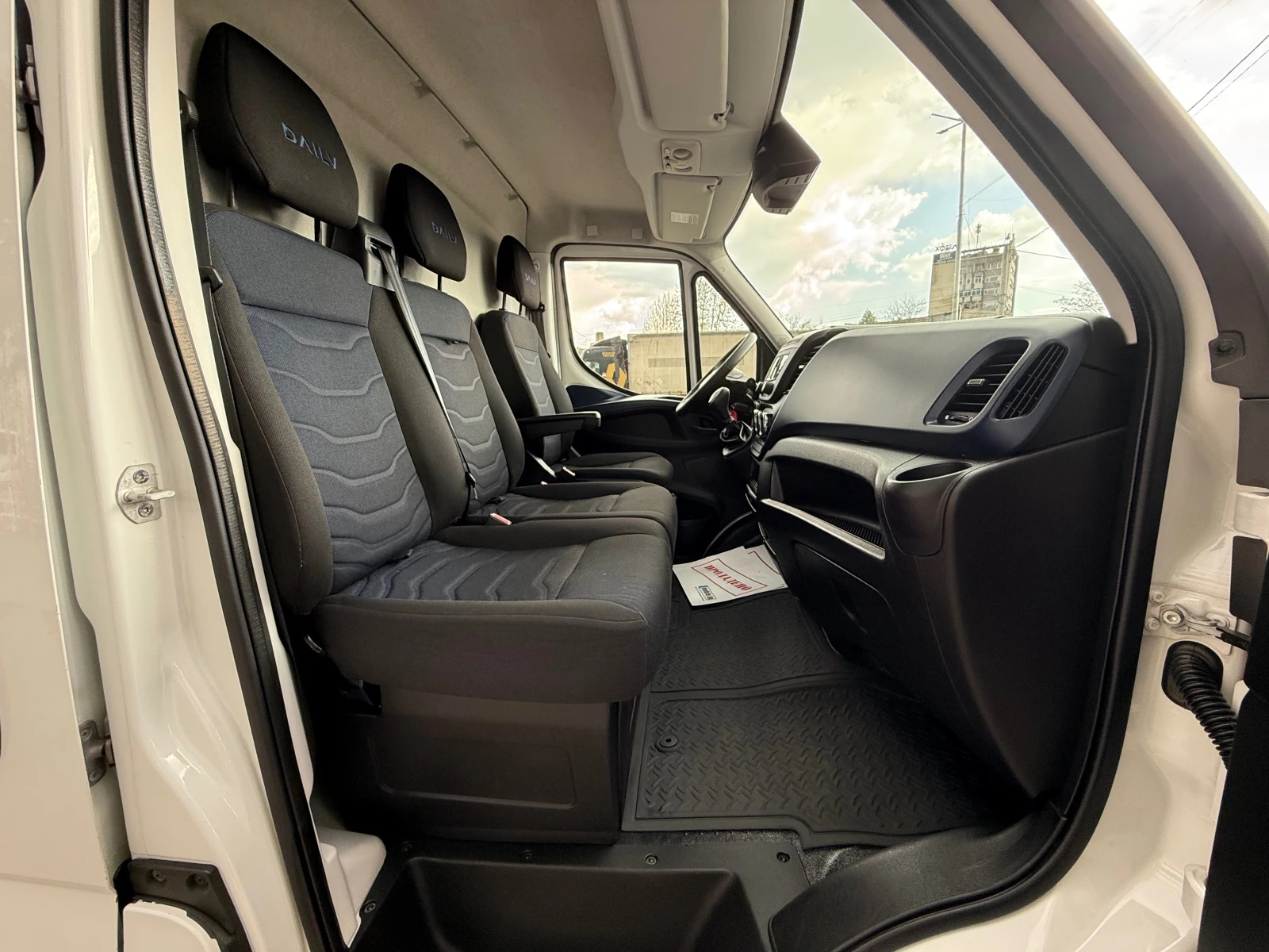 Iveco Daily 35S14 HI MATIC XXL | Mobile.bg   11