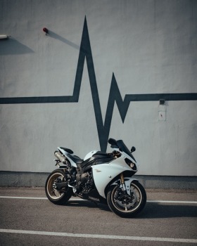 Yamaha YZF-R1 Restyling, снимка 11