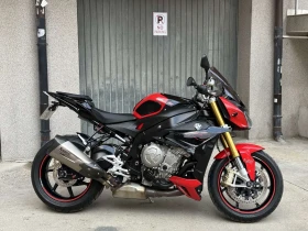     BMW S 1000R