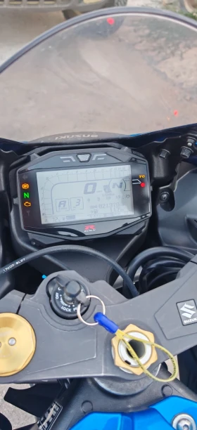Обява за продажба на Suzuki Gsxr Suzuki L7 1000 ~24 500 лв. - изображение 3