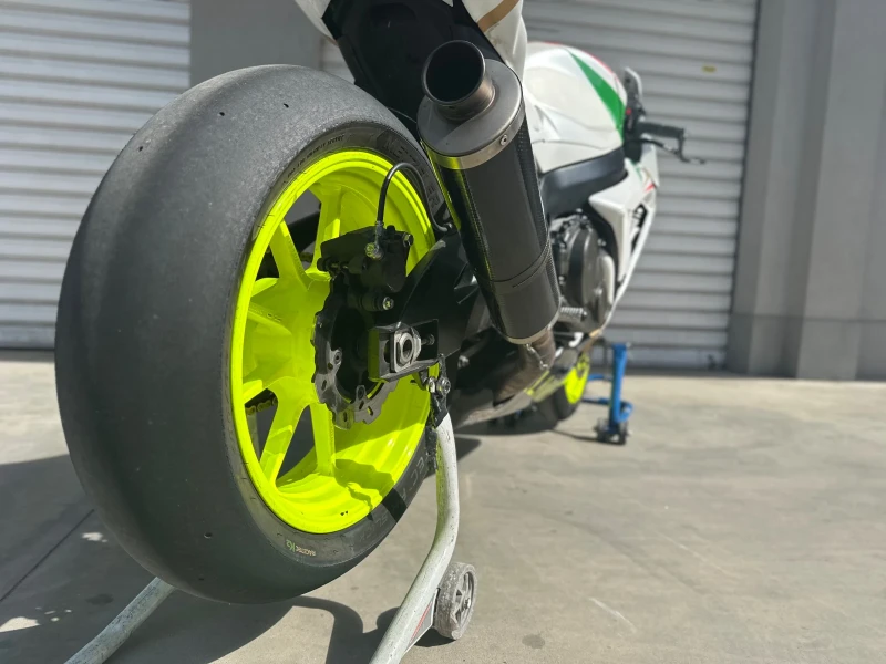 Suzuki Gsxr 750, снимка 11 - Мотоциклети и мототехника - 52260245