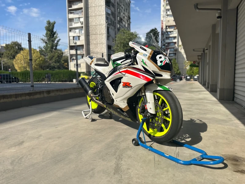 Suzuki Gsxr 750, снимка 5 - Мотоциклети и мототехника - 52260245