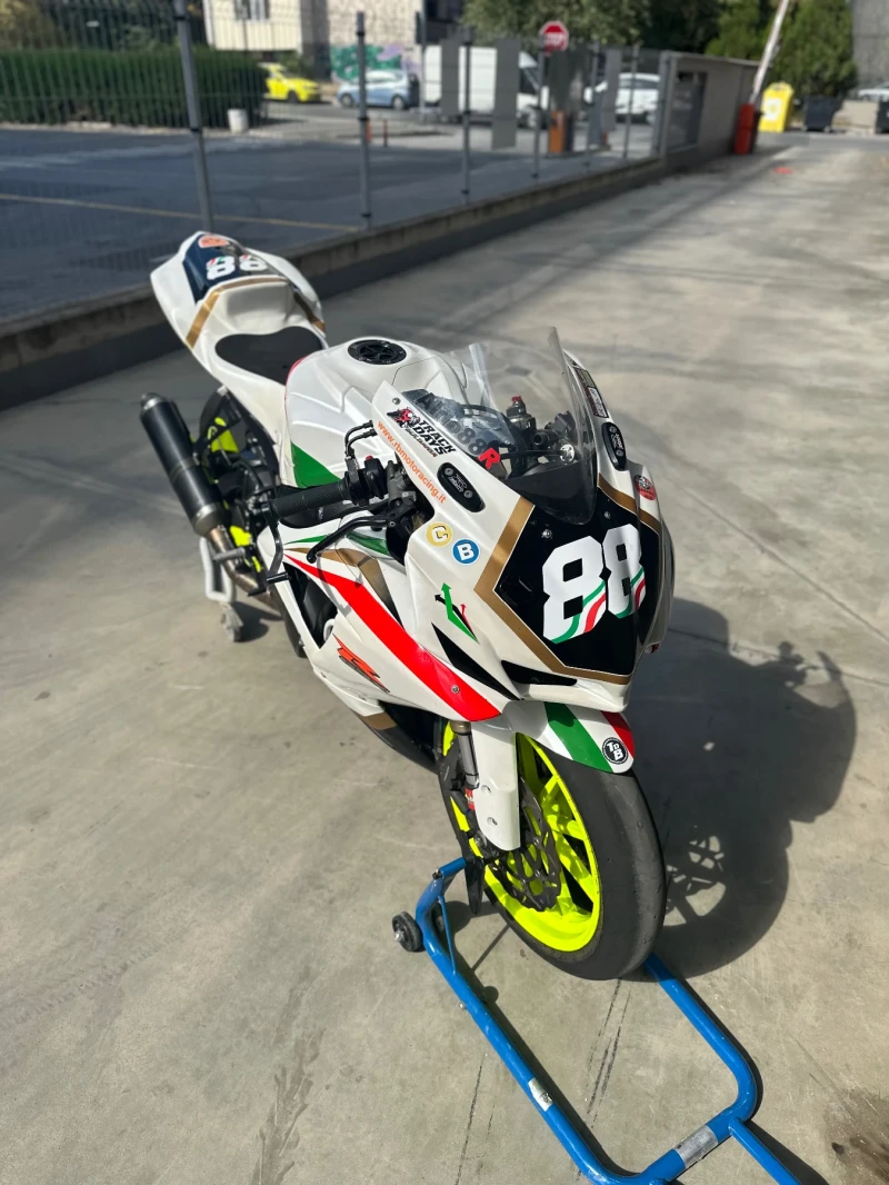 Suzuki Gsxr 750, снимка 10 - Мотоциклети и мототехника - 52260245