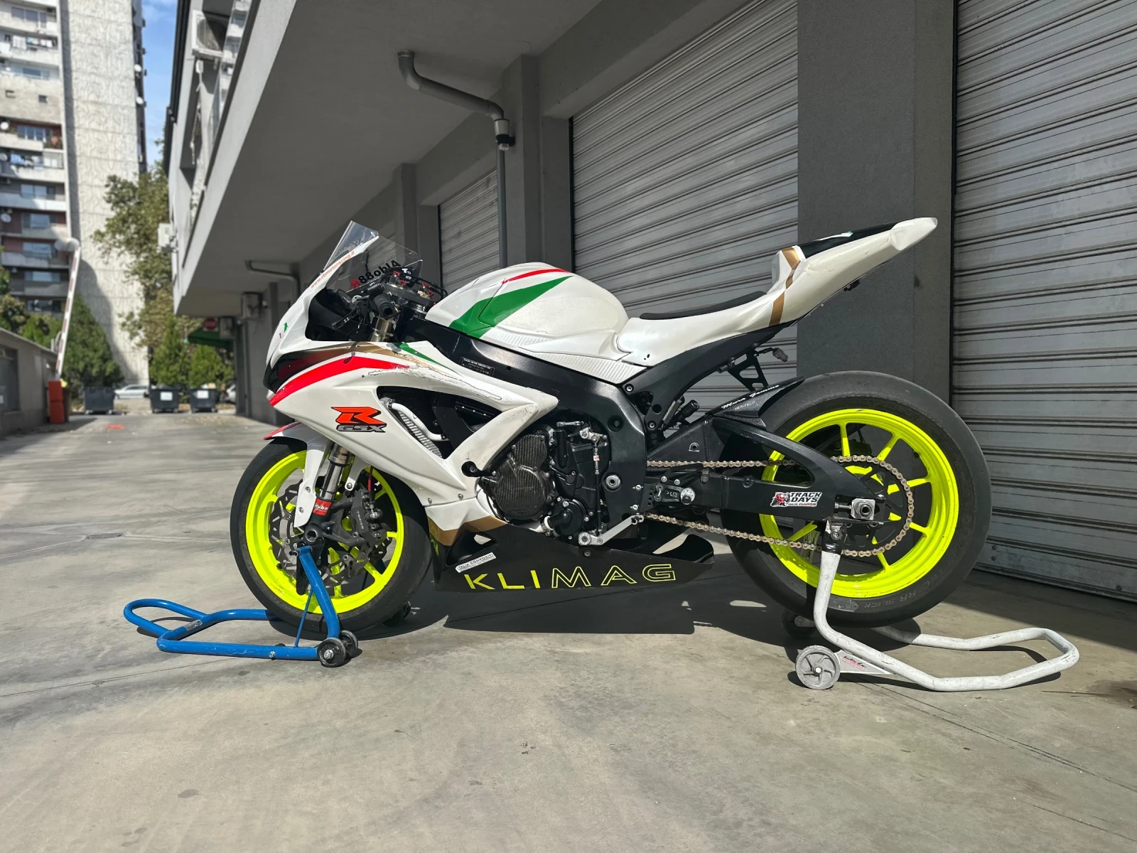 Suzuki Gsxr 750 - изображение 3