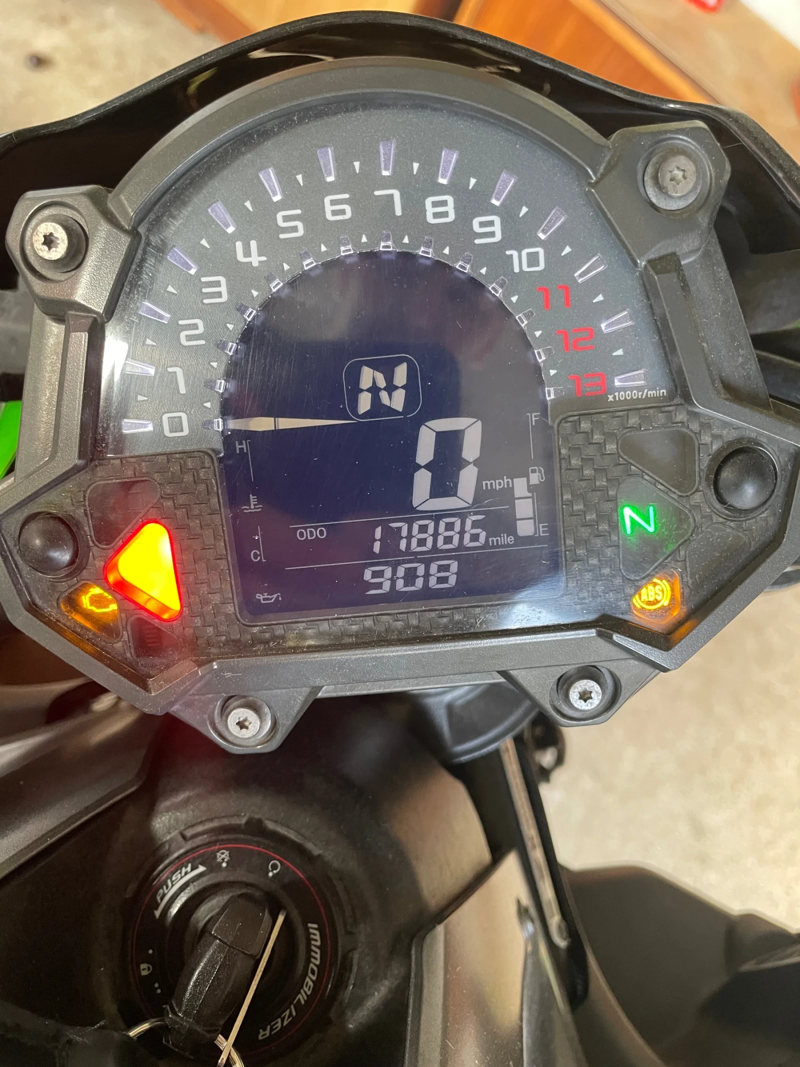 Kawasaki Z | Mobile.bg   12