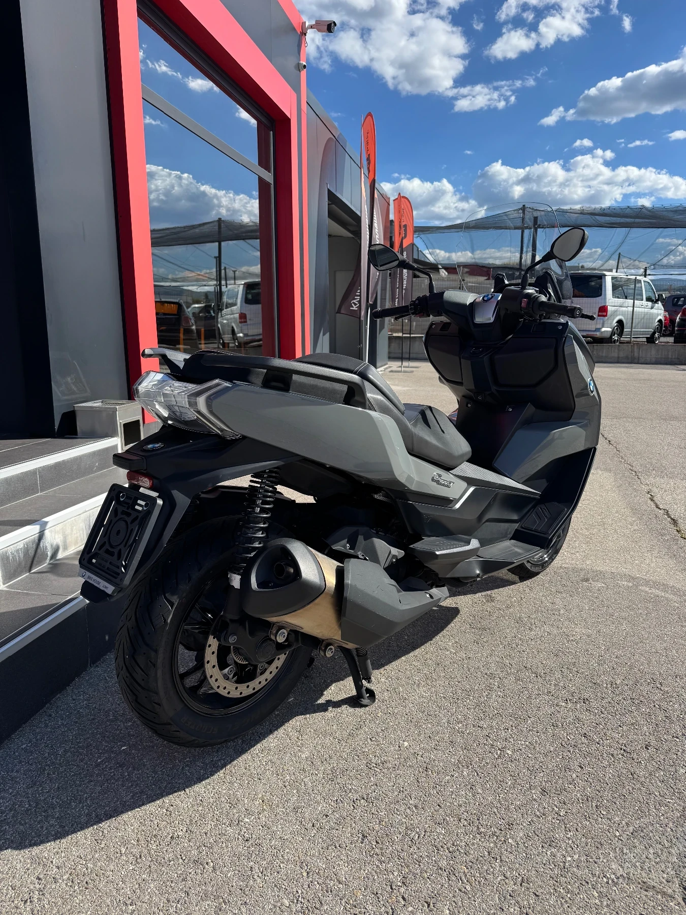 BMW C 400GT* ПОДГРЕВИ* LED* KEYLESS* ABS* TCS, снимка 3 - Мотоциклети и мототехника - 56022858